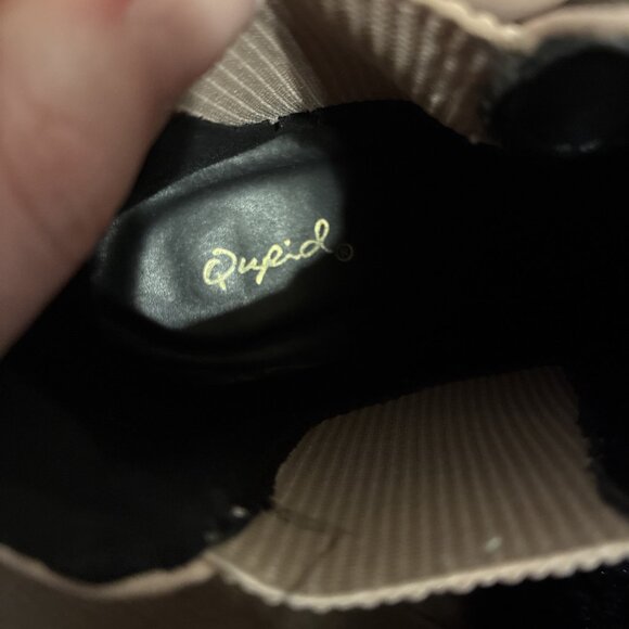 qupid Solid beige Chelsea pointed toe block heel ankle boots Booties 9 - Picture 5 of 6